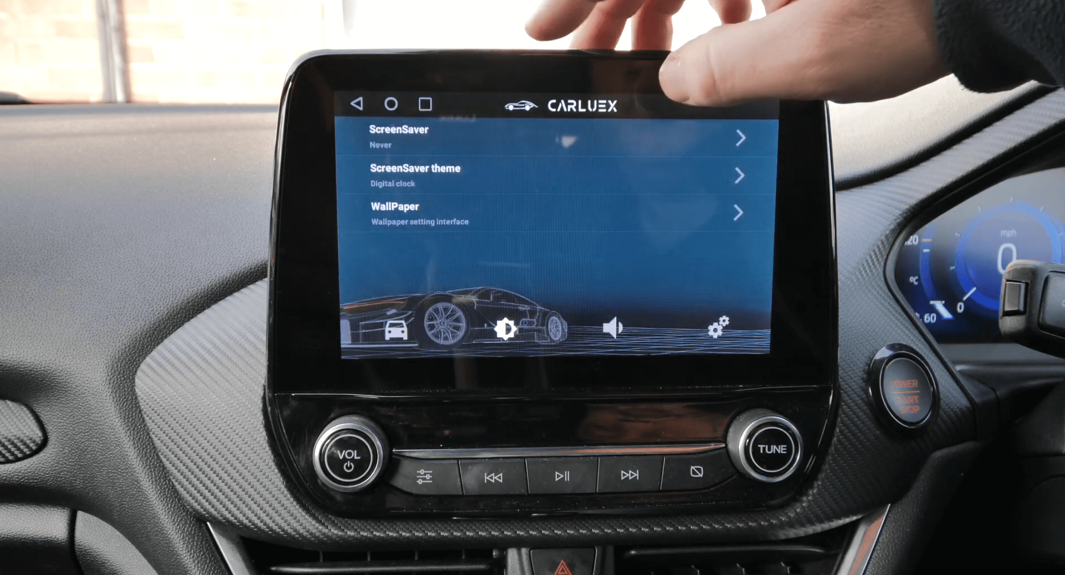 What is Different Between Carplay and Wireless Carplay Adapter